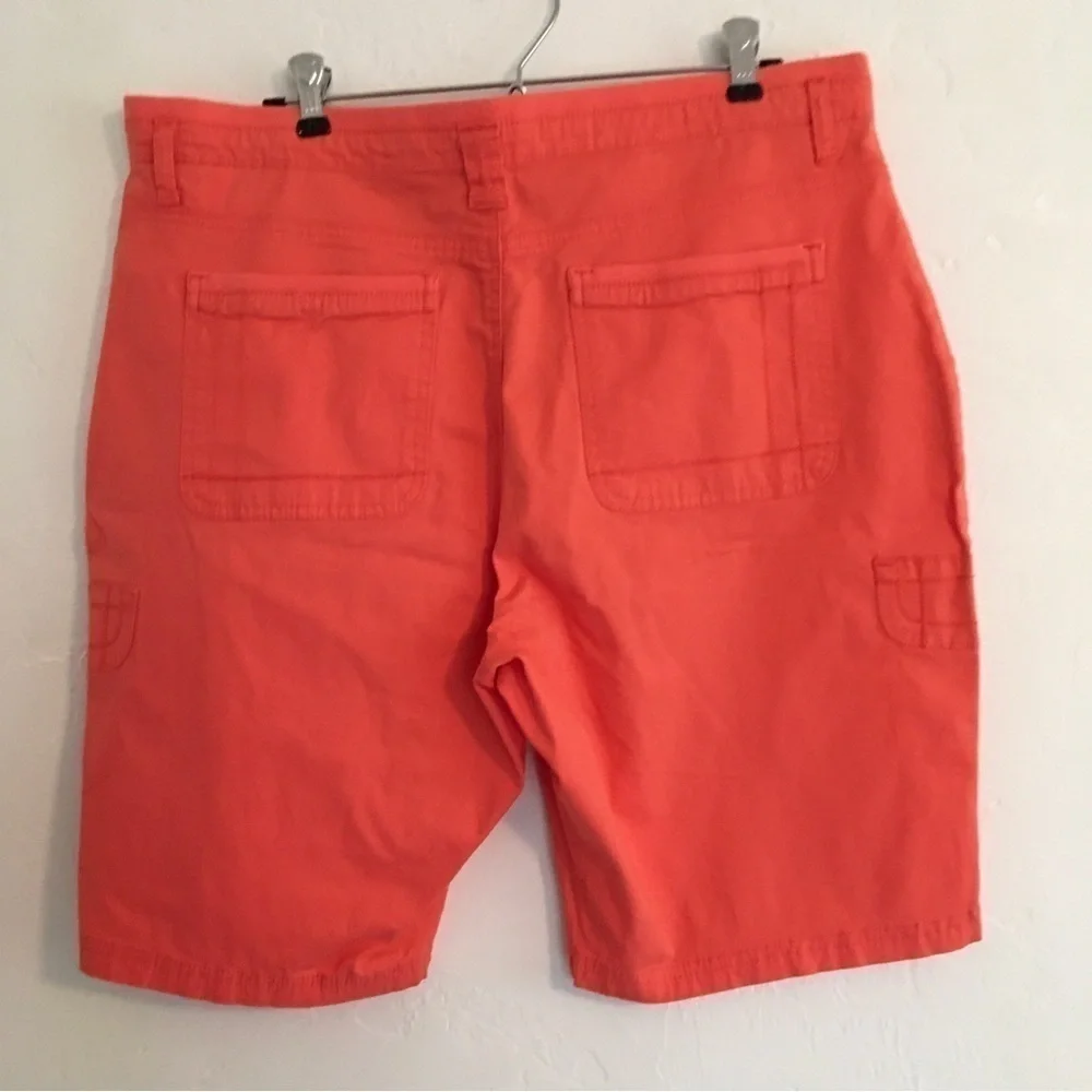 Lee Bermuda Shorts Peach Medium